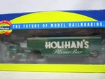 Athearn Scale Holihan's Pilsner Ford Tractor & Beverage Trailer Nos 91983. Fixed Price $30.00.