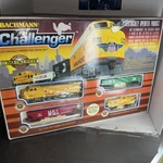 Bachmann Ho Scale #00621 The Challenger Electric Train Set. Fixed Price $53.99.