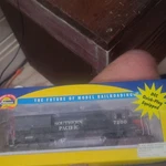 Athearn Ho 1:87 Southern Pacific Emd Diesel Locomotive #7200 Dcc Fitted. Fixed Price $110.00.