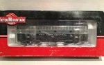 Ho Intermountain New York Central Emd F7B Powered Diesel Locomotive Nyc #2427. Fixed Price $80.00.