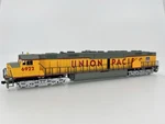 Ho Bachmann Union Pacific DD40AX Powered Diesel Locomotive Up #6922. Fixed Price $75.00.