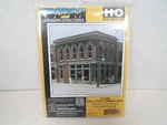 Woodland Scenics Other Corner Cafe Kit 785-11500. Fixed Price $17.50.