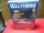 Walthers Cornerstone 933-3129 Ho Scale Propane Tanks -- Kit Factory Sealed. Fixed Price $17.91.