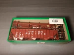 Bowser Union Pacific 100 Ton 45' 3 Bay Hopper Kit 55104. Fixed Price $12.99.