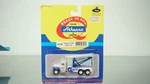 Athearn 93156 Mack B Truck Flying Towing 1:87 Ho Scale. Fixed Price $79.99.