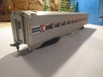 Ho Scale, Athearn Amtrak Passenger Coach No 8039, Missing Coupler 5-149-5. Fixed Price $8.99.