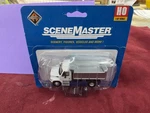 Walthers Scenemaster Ho International 4300 Single-axle Dump Truck. Fixed Price $18.29.