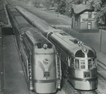 Cb&q Aeolus And Twin Cities Zephyr At Hinsdale Il Ca 1930S 5 X 7 Photo. Fixed Price $5.99.