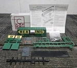 & Bt Shops #HO-1102C Reading 1944 Aar 40' Banner Box Car #111110. Fixed Price $27.99.