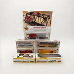 Bachmann Ho Scale Lighted Santa Fe Locomotive #307 Track,power,car, Lot 8 Pc Nib. Fixed Price $114.95.