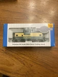 Bachmann Ho 17710 36 Wide Vision Caboose Reading #94119. Fixed Price $49.95.