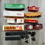 Ho Scale Vintage Train Car Lot Doritos Toys-r-us Tyco Life-like. Fixed Price $27.00.