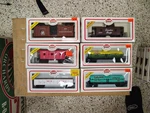 6 Model Power Railroad Train Cars Ho Scale Boxes Excellent. Fixed Price $20.00.