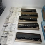 Athearn Ho Baltimore & Ohio Passenger Cars Green 5585 5420 5422 5423 5424 (5). Fixed Price $160.00.