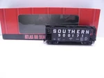 Atlas 2 Bay Covered Hopper -southern #900171 -ho Scale. Fixed Price $16.00.